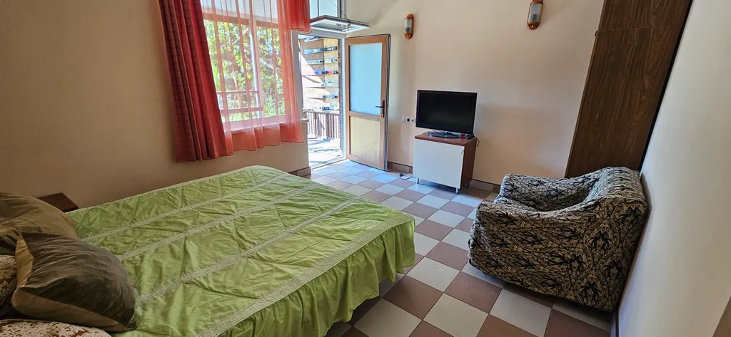 Квартира Номер рядом с лесом — аренда посуточно в Верхневесёлое