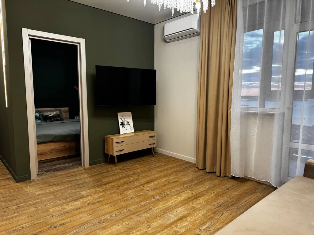 Роскошная квартира с видом на акваторию