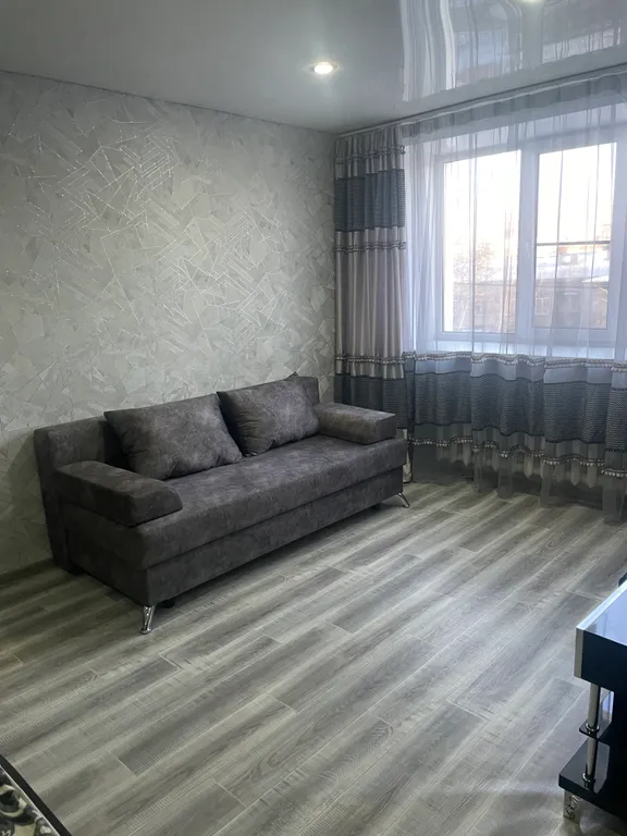 Уютная квартира в центре поселка