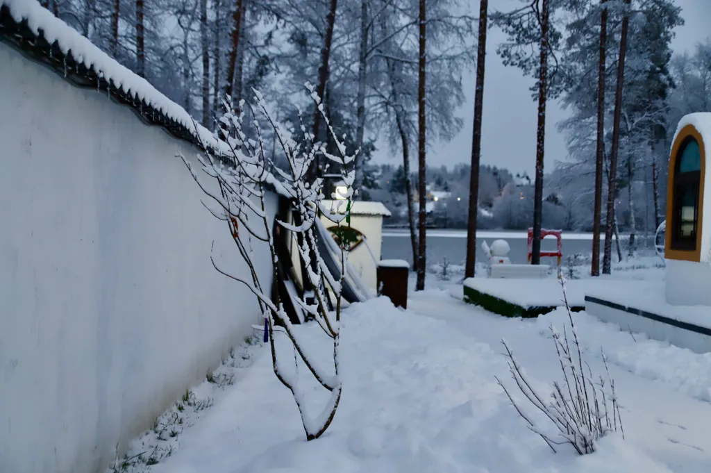 База отдыха Хэйлун Дом №6 Санья вид на озера