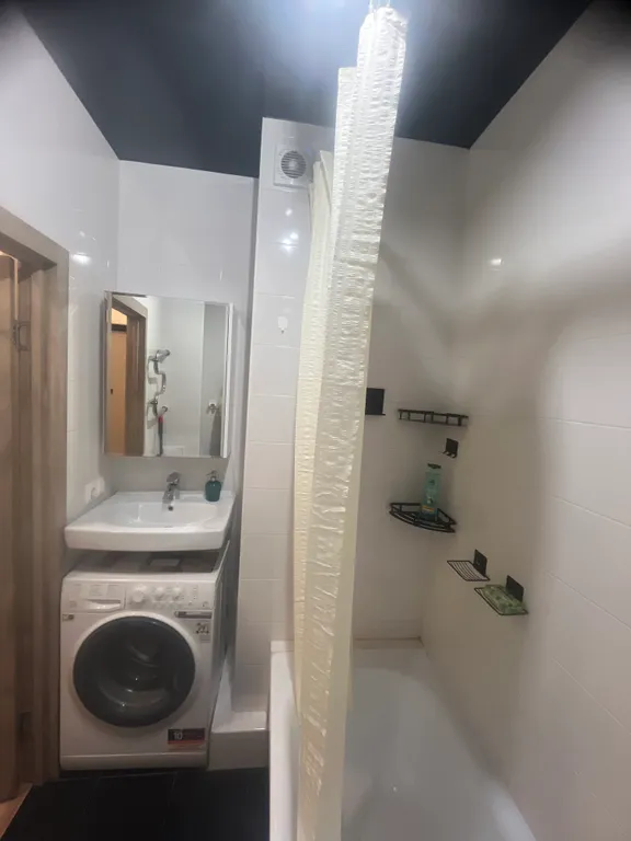 Уютная студия в Паркленд с собственным выходом в парк Оккервиль.