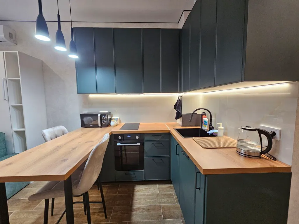 Уютная квартира рядом с метро