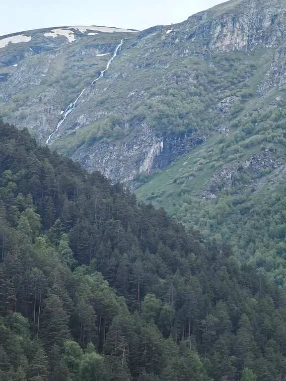 Уютный Barn House у Эльбруса с шикарным видом на Великие Горы Кавказа