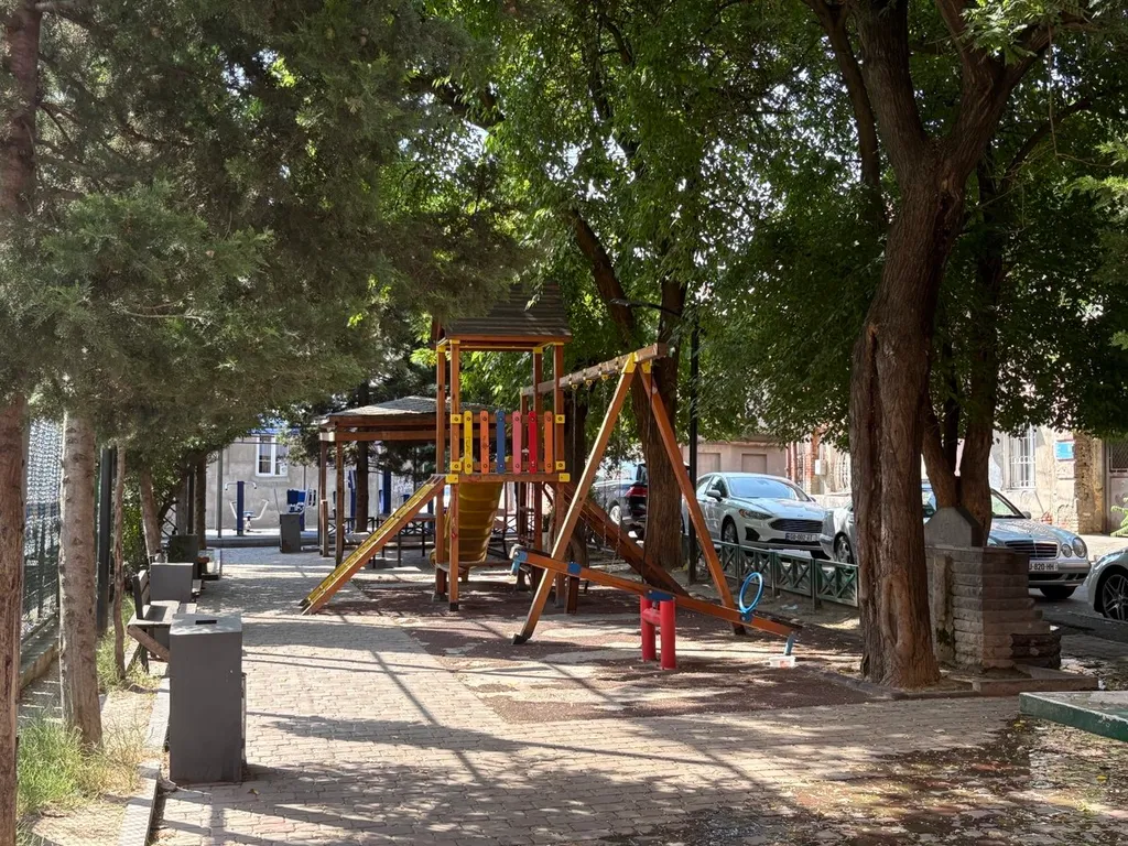 Квартира в центре с 1 спальней и кухней-гостиной 6 этаж