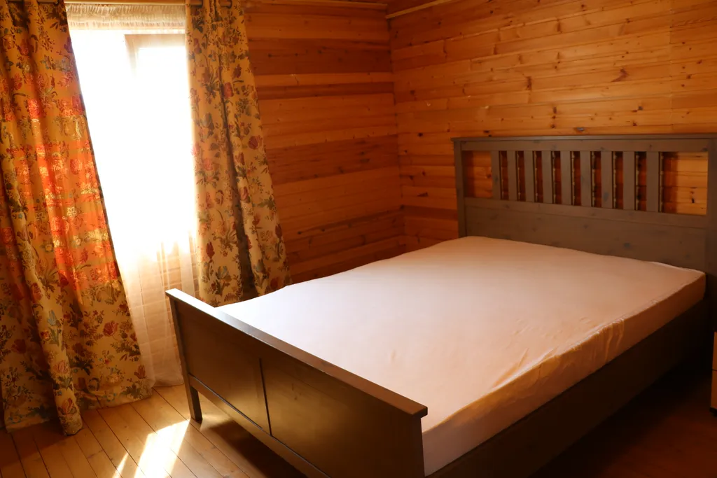 Дом с бассейном