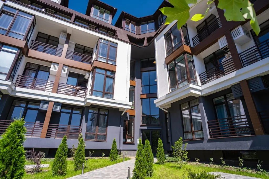 Дизайнерская квартира в центре Красной Поляны