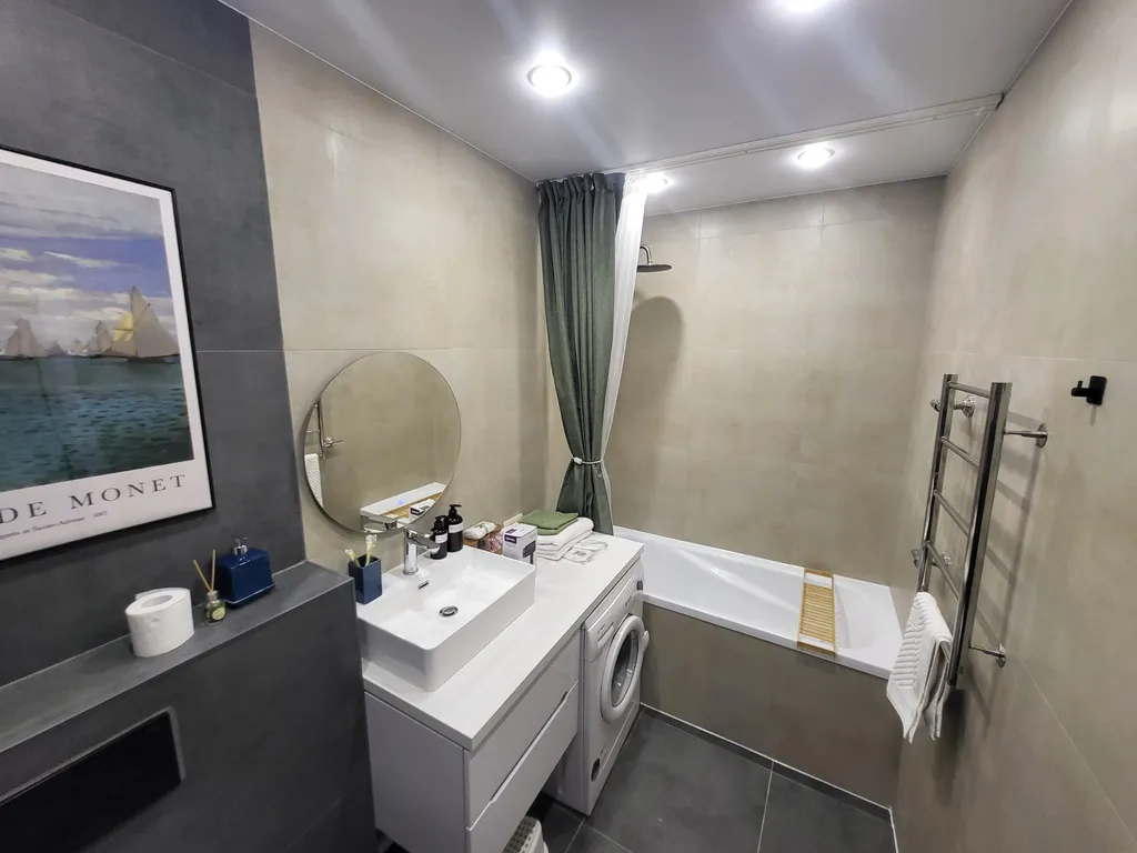 Новая просторная двухкомнатная квартира в новом монолитном доме