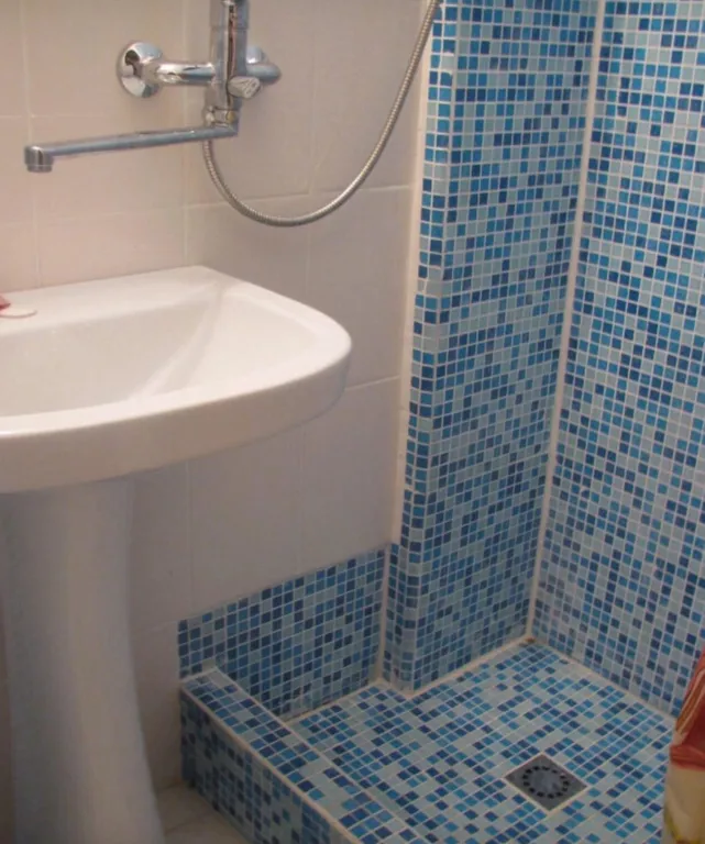 3-х местная комната с кондиционером с прямым видом на море