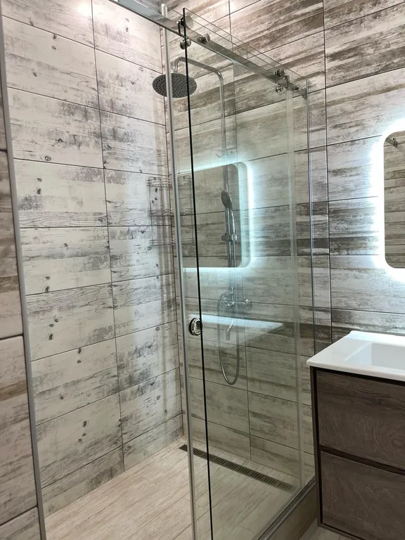 Апартаменты с уютным дизайнерскими ремонтом