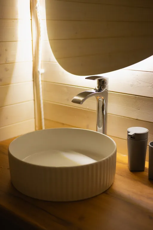 Домик вдали от городской суеты