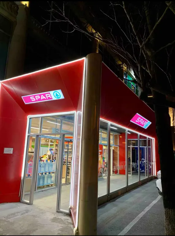 Апартамент в центре рядом с посольством США