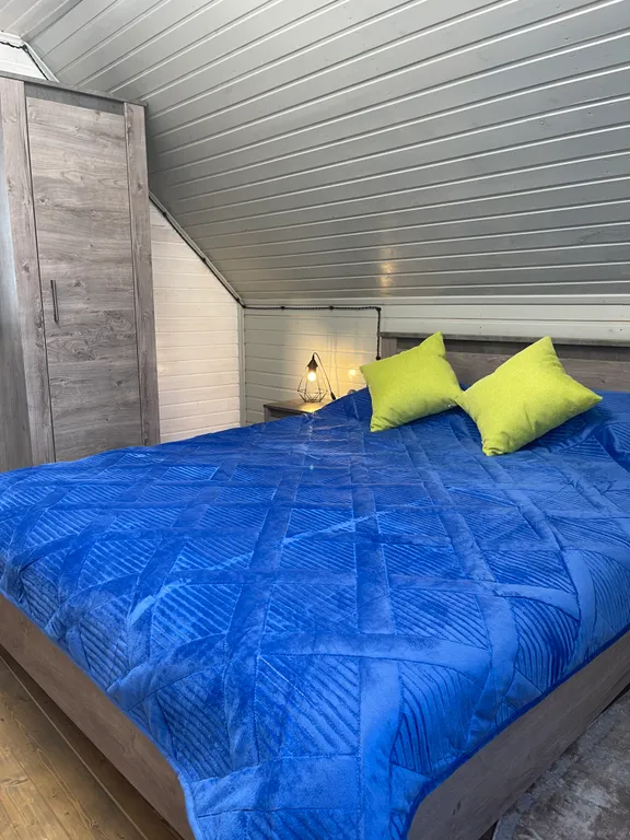 Домик с видом на горы