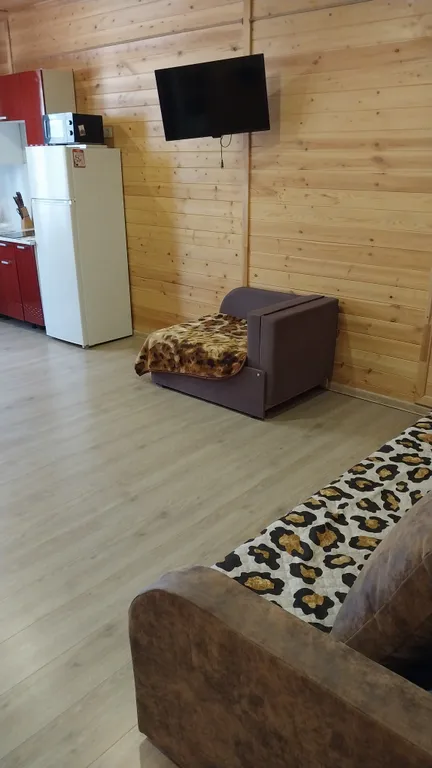 2-комнатная квартира с балконом и прекрасным видом на море и горы