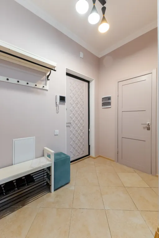 Однокомнатная квартира возле ЭКСПО