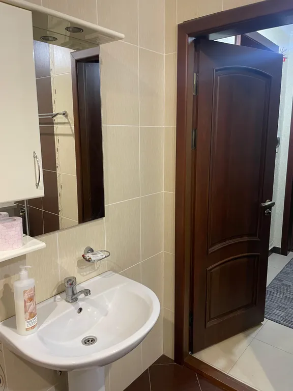 Частный дом на берегу моря с бассейном и сауной