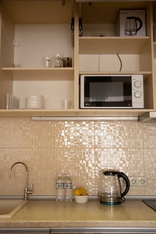 Желтые лимоны