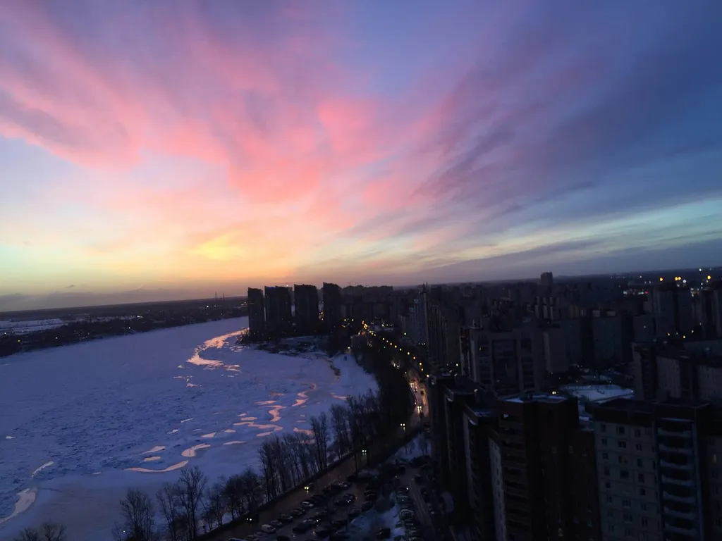 Квартира Уютная квартира с видом на неву — Санкт-Петербург