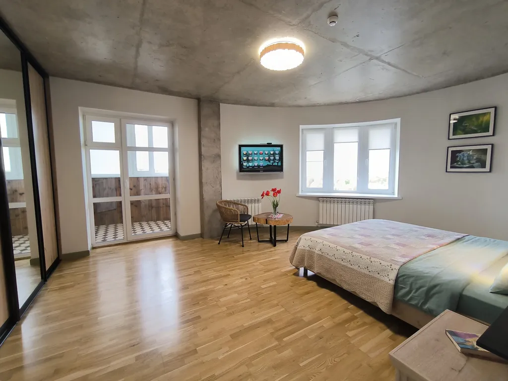 Квартира с панорамным видом на центр и Волгу с высоты птичьего полета