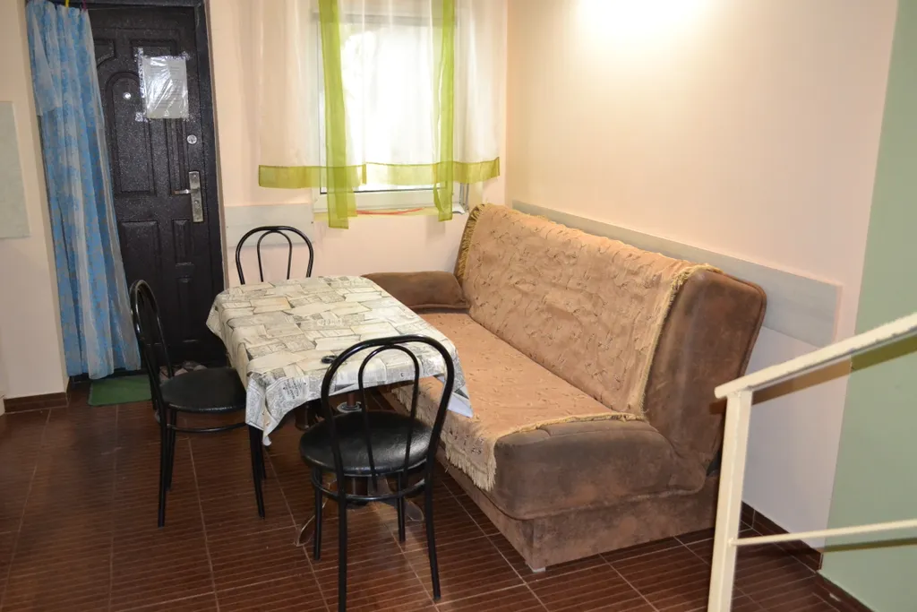 Коттедж в частном секторе