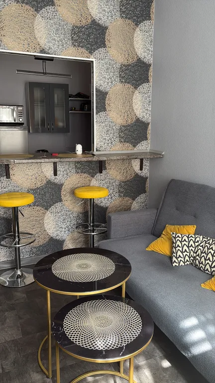 Уютная современная квартира