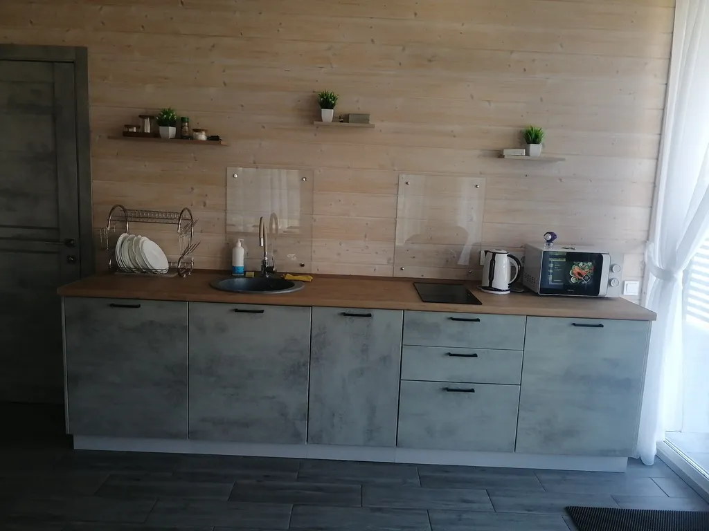 Новый дом со всеми удобствами