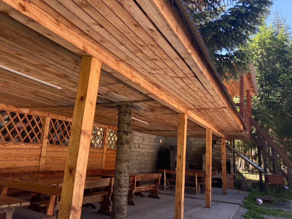 Двухкомнатный номер в Домбае