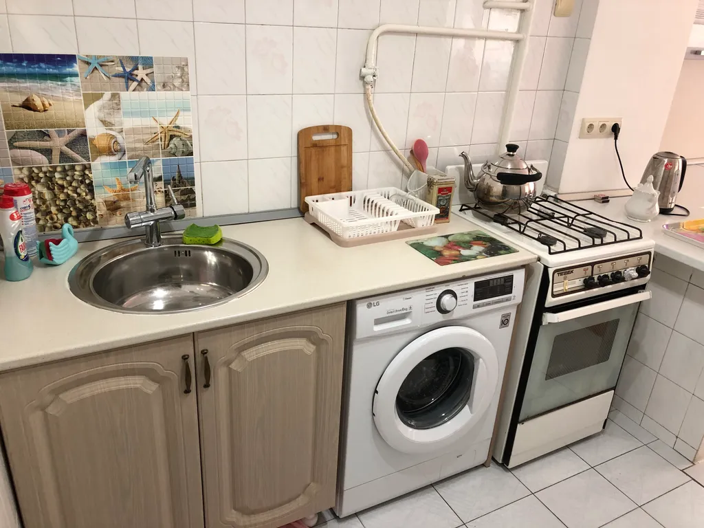 Квартира Квартира со всеми удобствами в центре города, рядом с парком и морем — Махачкала