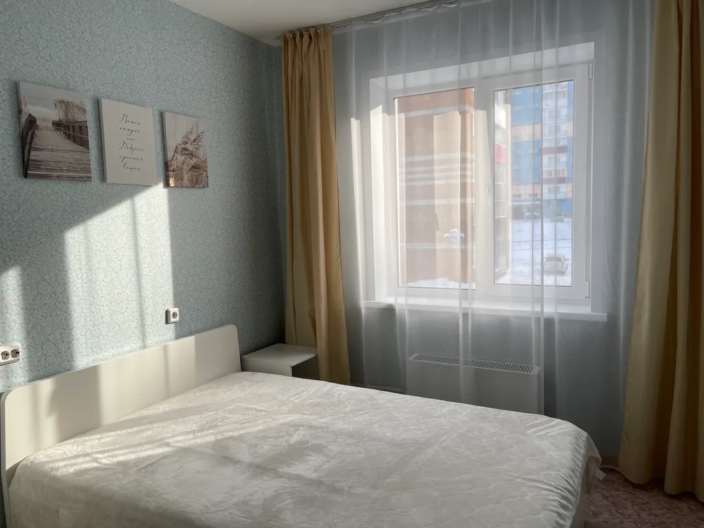 Студия со спальней в девятиэтажном доме в центре