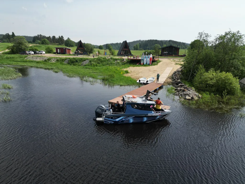 Дом Афрейм с подогреваемой купелью в террасе дома Лисичкино Карелия