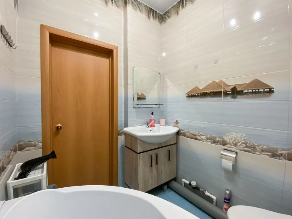 Самый центр Казани с видом на город и Волгу