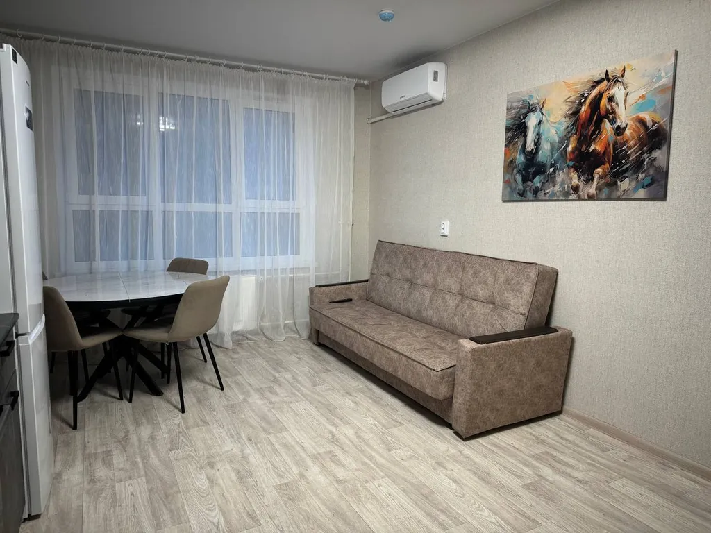 Уютная трехкомнатная квартира в центре города!