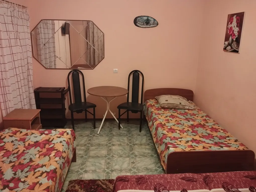 Квартира Квартира 3. Четырёхместный номер эконом — Макопсе