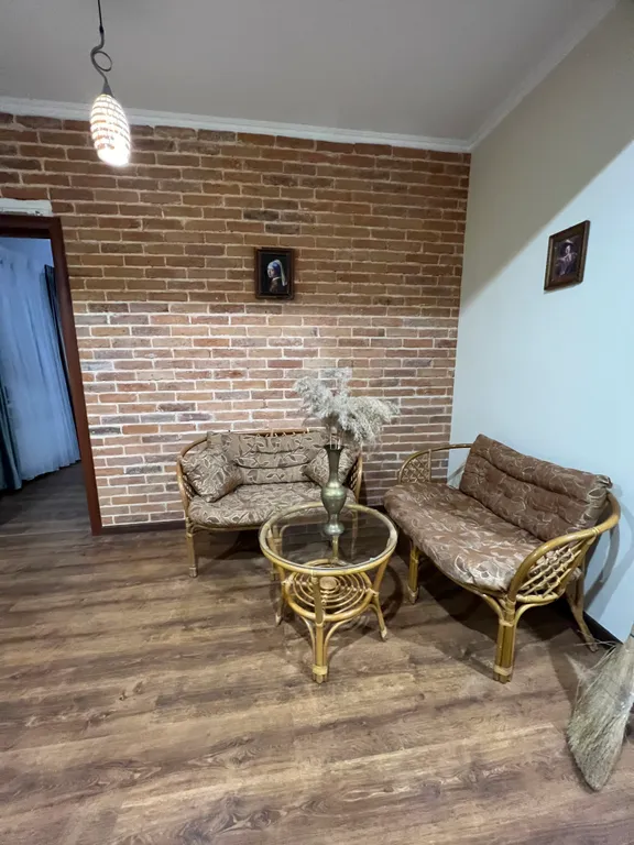 4-комнатный Дом