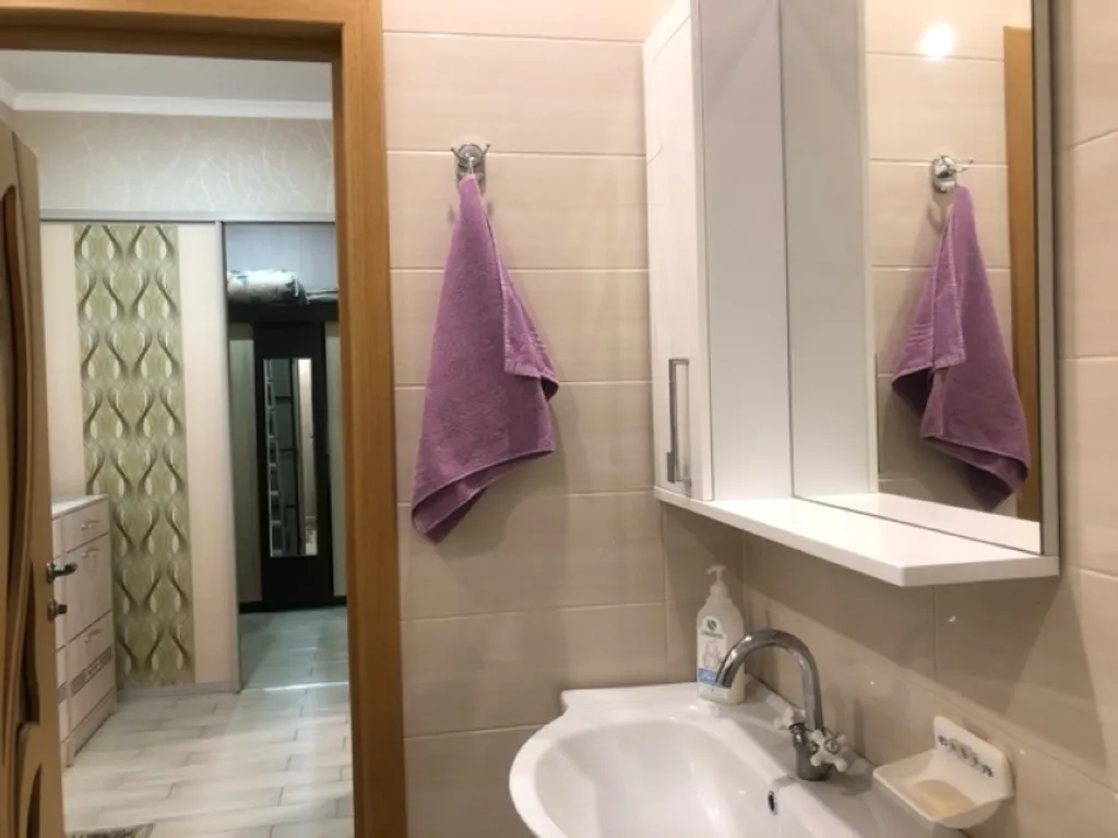 Квартира Уютная квартира в центре города на набережной с видом на море и горы — Геленджик