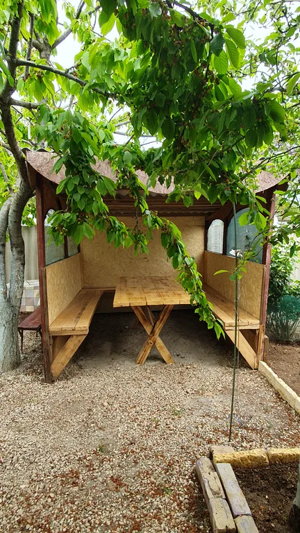 Домик на море, в этом году открыты 2 пляжа