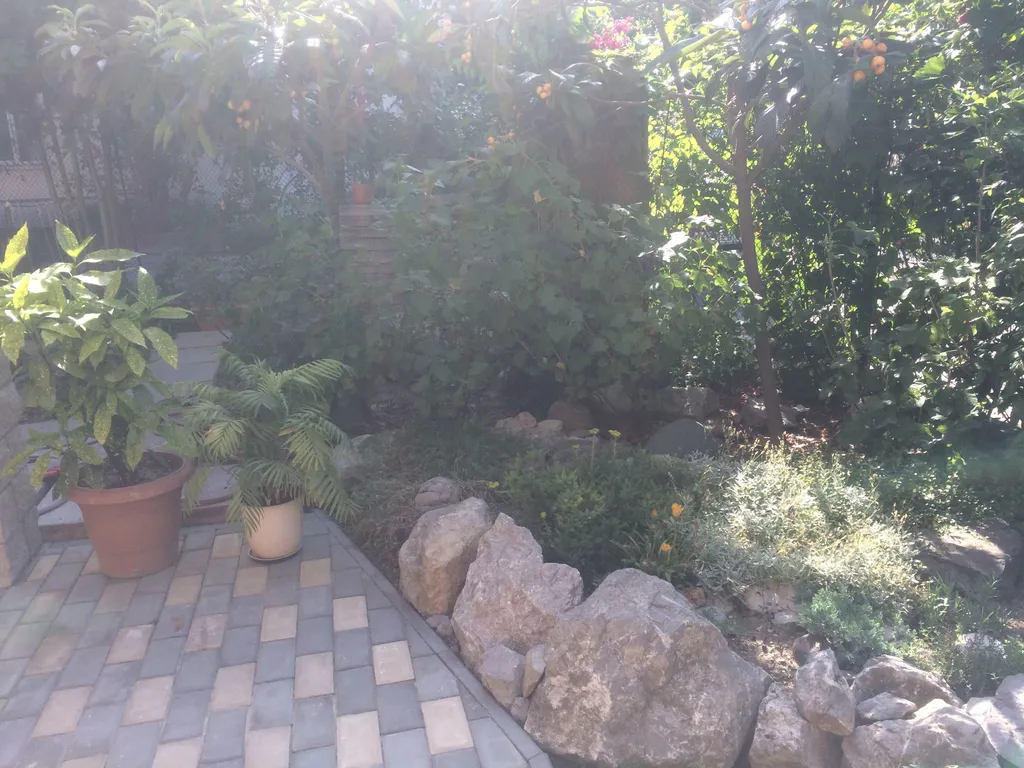 2-х комнатная квартира в Никите