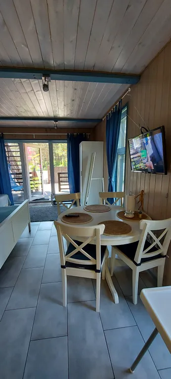 Номер на первом этаже в двухэтажном доме