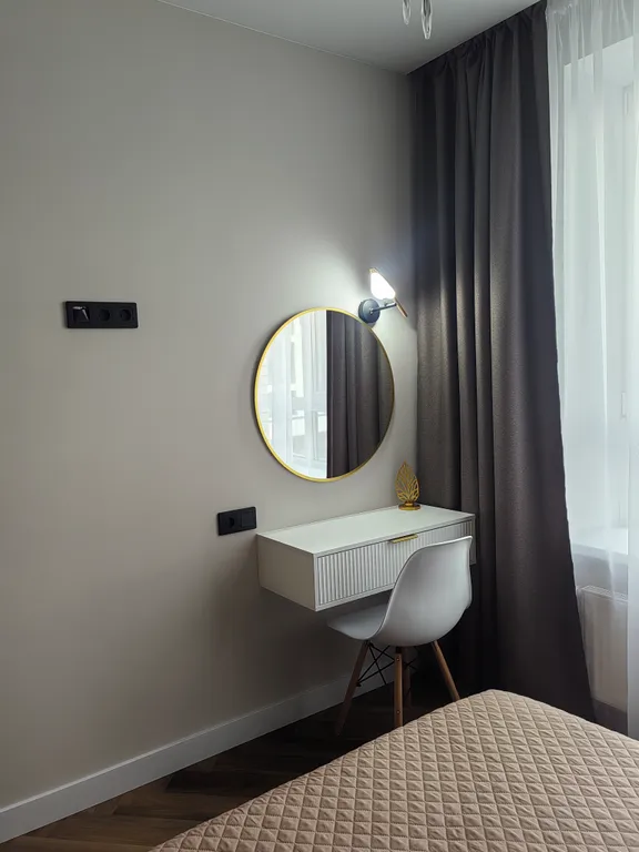 Двухкомнатная студия на берегу реки Обь