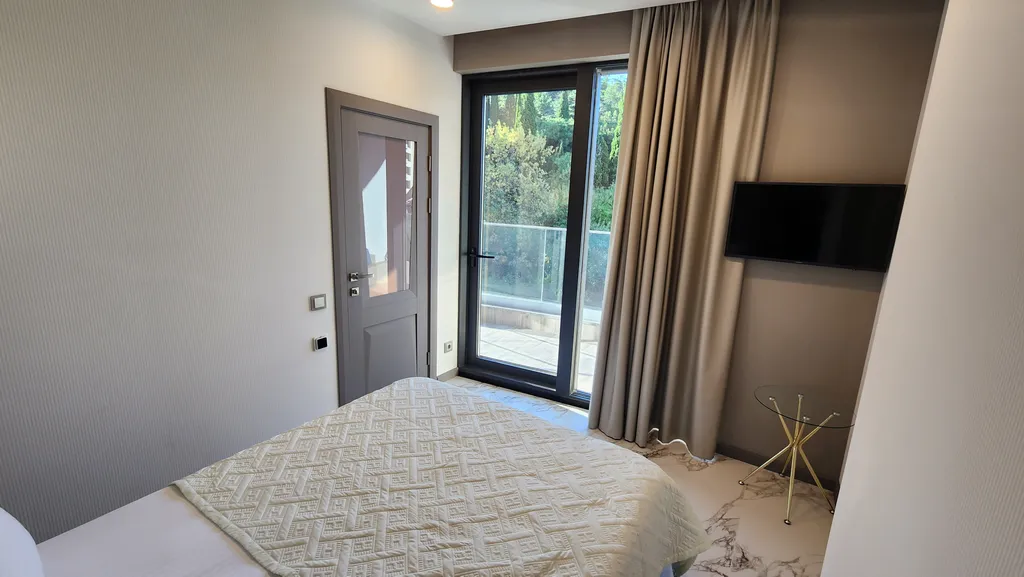 Трехкомнатная квартира в Приморском парке