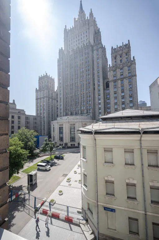 Квартира Квартира на Арбате с видом на МИД — Москва