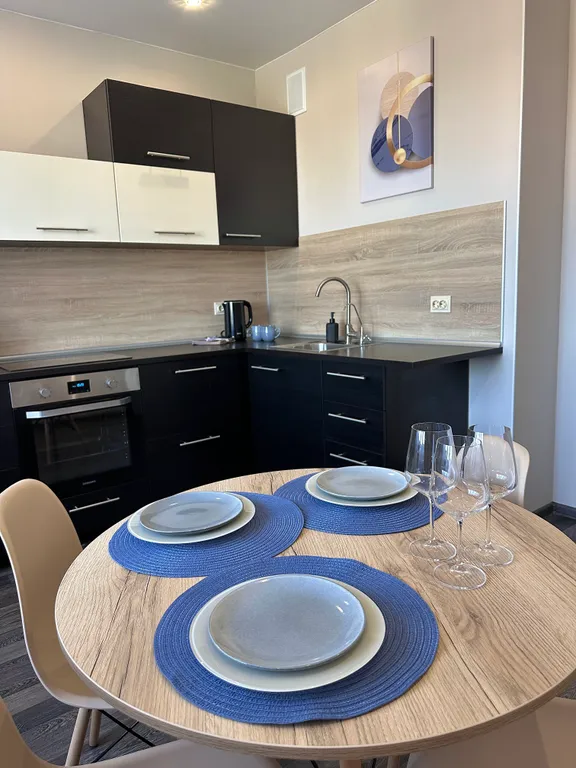 Квартира Однокомнатные Апартаменты с видом на лес — Кириши