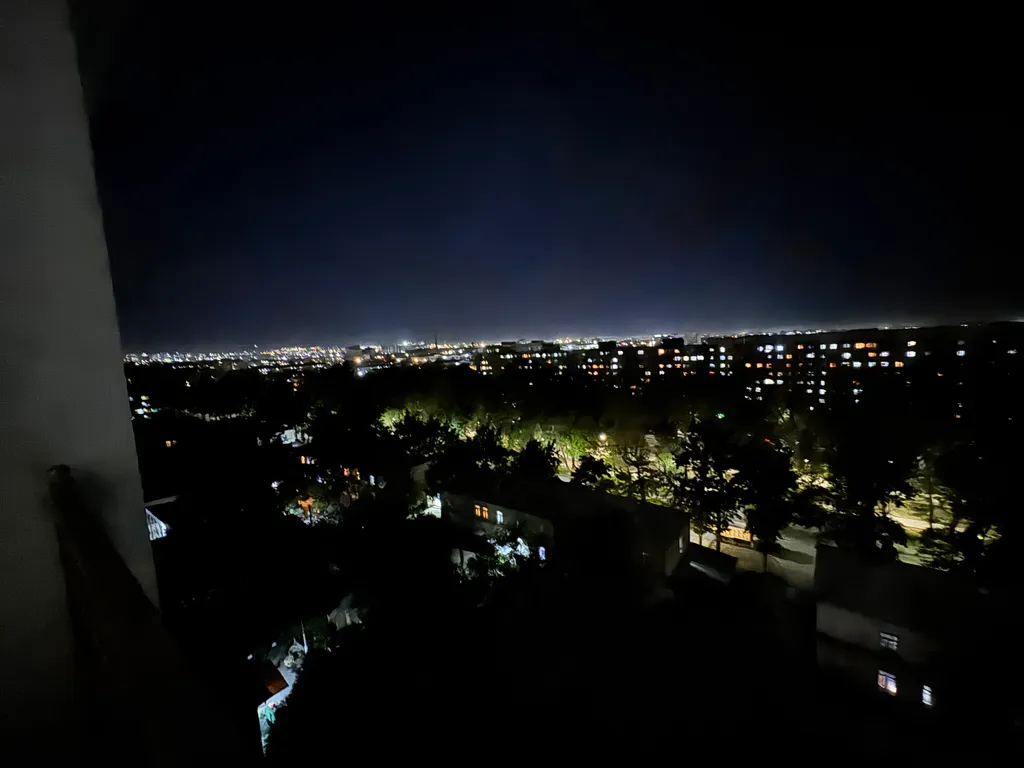 1 комнатная квартира у ТЦ Бум