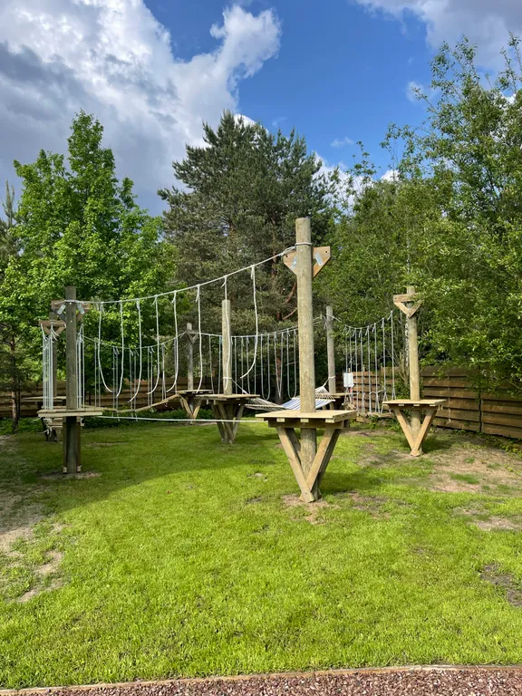 Коттедж Дом с бассейном в Карелии — Деревянное