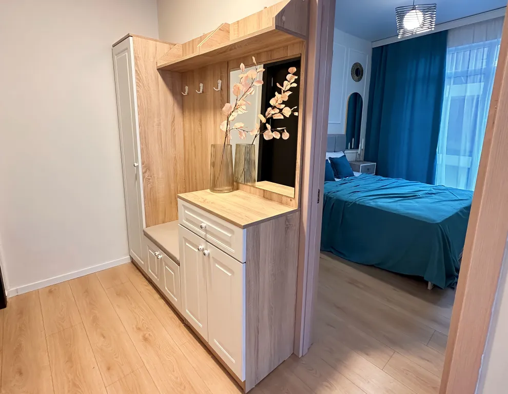 3-комнатный апартамент, бассейн + парковка, жк white sails