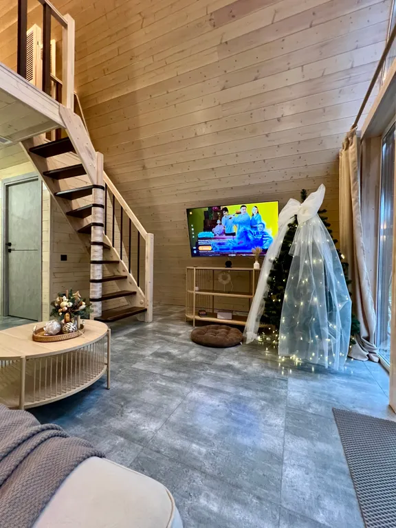 Коттедж Уютный дом Поле с баней на дровах и сибирским чаном — Лопатино