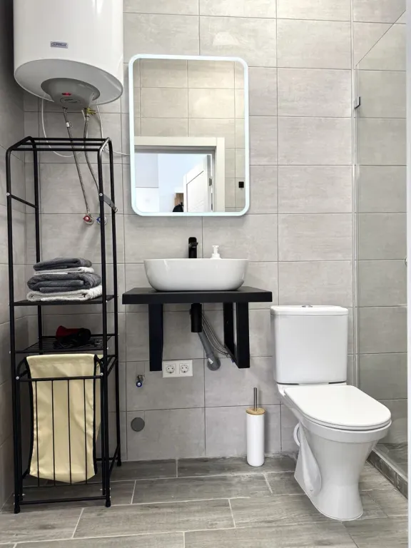 Дом с бассейном в Винной деревне Тамань