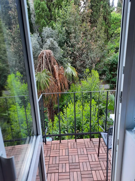 Удобная квартира в центре рядом с морем