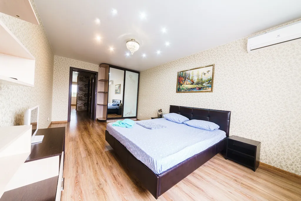 Квартира Уютные апартаменты в центре — аренда посуточно в Саратов