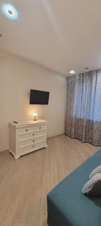 Квартира с видом на Платинум арену