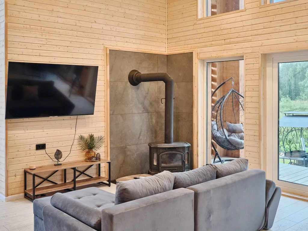 Двухэтажный дом 472 с банным чаном и камином